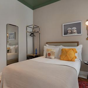 Small Classic Room